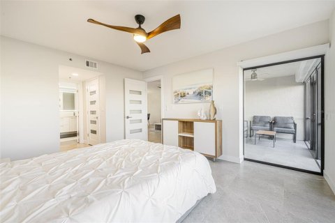Condominio en alquiler en Fort Myers, Florida, 3 dormitorios, 124.12 m2 № 1593009 - foto 21