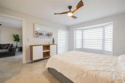 Condominio en alquiler en Fort Myers, Florida, 3 dormitorios, 124.12 m2 № 1593009 - foto 17