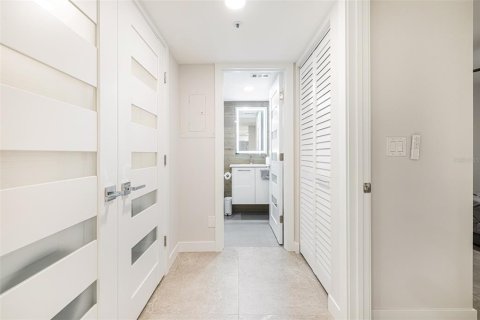 Condominio en alquiler en Fort Myers, Florida, 3 dormitorios, 124.12 m2 № 1593009 - foto 10