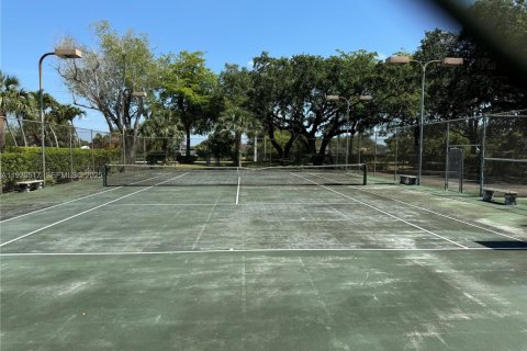 Condominio en alquiler en Lauderhill, Florida, 2 dormitorios, 100.8 m2 № 1989225 - foto 16