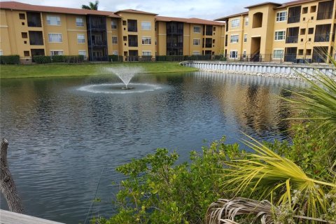 Condo à Tampa, Floride, 2 chambres № 2330640