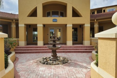 Copropriété à vendre à Tampa, Floride: 2 chambres, 105.91 m2 № 2330640 - photo 12