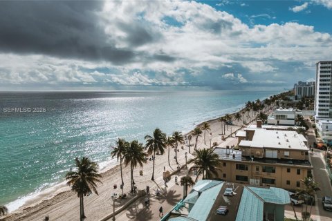 Copropriété à vendre à Hollywood, Floride: 3 chambres, 248.14 m2 № 2010600 - photo 28