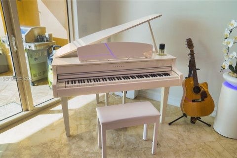 Copropriété à vendre à Hollywood, Floride: 3 chambres, 248.14 m2 № 2010600 - photo 11