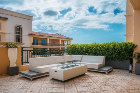 Copropriété à vendre à Hollywood, Floride: 3 chambres, 248.14 m2 № 2010600 - photo 2