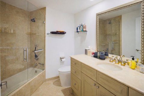 Copropriété à vendre à Hollywood, Floride: 3 chambres, 248.14 m2 № 2010600 - photo 24