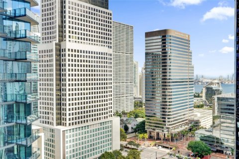 Купить кондоминиум в Майами, Флорида 2 спальни, 107.02м2, № 2053669 - фото 14