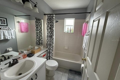 House in Winter Haven, Florida 3 bedrooms, 112.78 sq.m. № 1821215 - photo 14