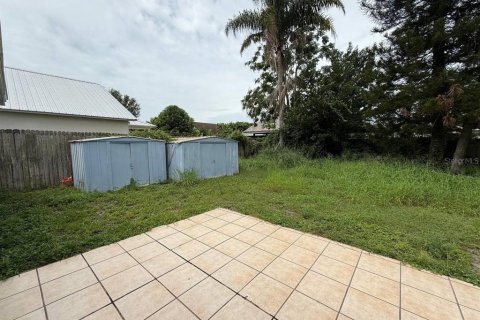 House in Winter Haven, Florida 3 bedrooms, 112.78 sq.m. № 1821215 - photo 16
