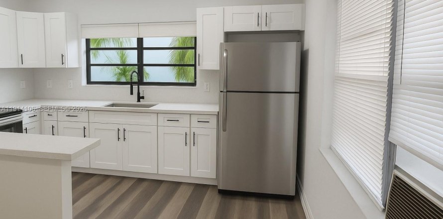 Apartamento en Hallandale Beach, Florida 2 dormitorios, 69.68 m2 № 1987922