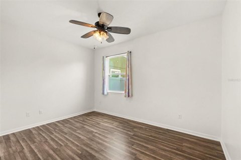 House in Riverview, Florida 4 bedrooms, 259.48 sq.m. № 2234279 - photo 15