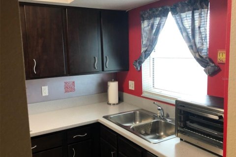 Condominio en venta en New Port Richey, Florida, 1 dormitorio, 66.43 m2 № 1613703 - foto 20