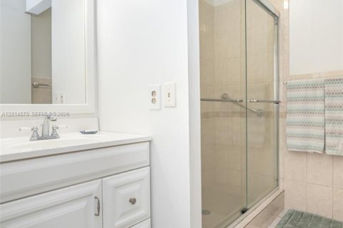 Adosado en venta en Doral, Florida, 3 dormitorios, 159.05 m2 № 2076290 - foto 23
