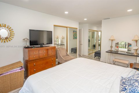 Adosado en venta en Doral, Florida, 3 dormitorios, 159.05 m2 № 2076290 - foto 29