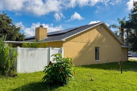 Villa ou maison à vendre à Kissimmee, Floride: 4 chambres, 175.59 m2 № 2408307 - photo 16