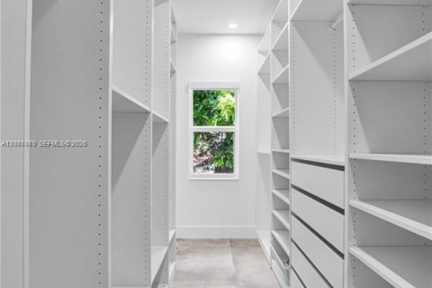 Touwnhouse à louer à Miami, Floride: 3 chambres, 172.05 m2 № 2168459 - photo 13