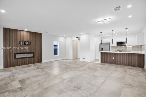 Touwnhouse à louer à Miami, Floride: 3 chambres, 172.05 m2 № 2168459 - photo 8