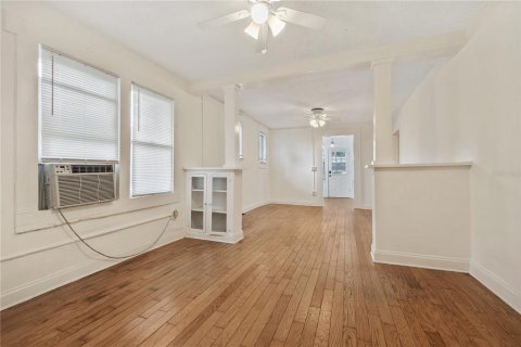 Apartamento en alquiler en Tampa, Florida, 2 dormitorios, 140.28 m2 № 2119033 - foto 7