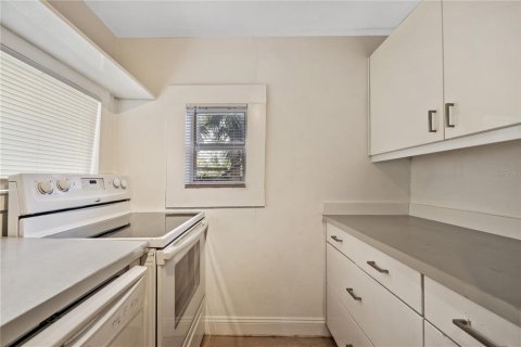 Apartamento en alquiler en Tampa, Florida, 2 dormitorios, 140.28 m2 № 2119033 - foto 11