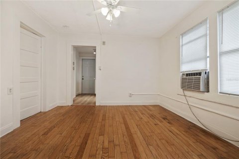 Apartamento en alquiler en Tampa, Florida, 2 dormitorios, 140.28 m2 № 2119033 - foto 14