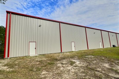 Propiedad comercial en alquiler en Palm Coast, Florida № 1831921 - foto 3