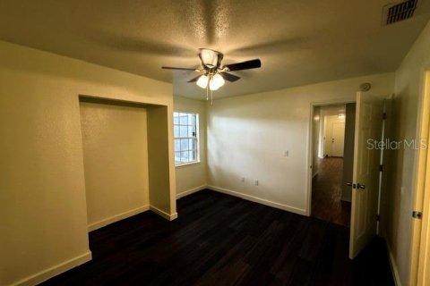 Condominio en venta en Gainesville, Florida, 2 dormitorios, 88.26 m2 № 2211347 - foto 7