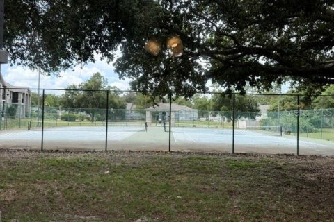 Condominio en venta en Gainesville, Florida, 2 dormitorios, 88.26 m2 № 2211347 - foto 10