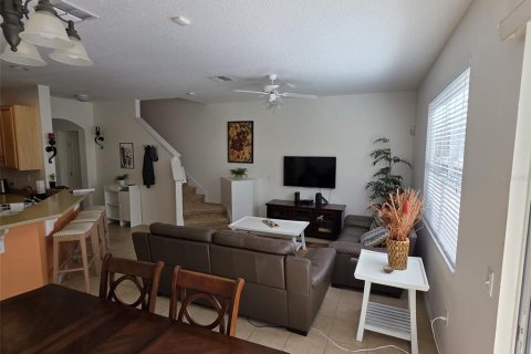 Townhouse in Kissimmee, Florida 3 bedrooms, 167.04 sq.m. № 2211834 - photo 14