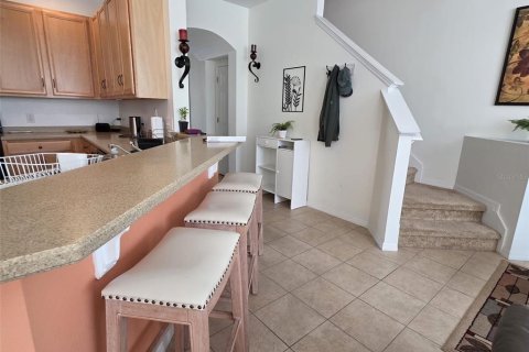 Townhouse in Kissimmee, Florida 3 bedrooms, 167.04 sq.m. № 2211834 - photo 10