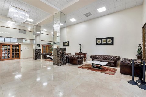 Condominio en venta en Sunny Isles Beach, Florida, 2 dormitorios, 170.94 m2 № 2414805 - foto 5