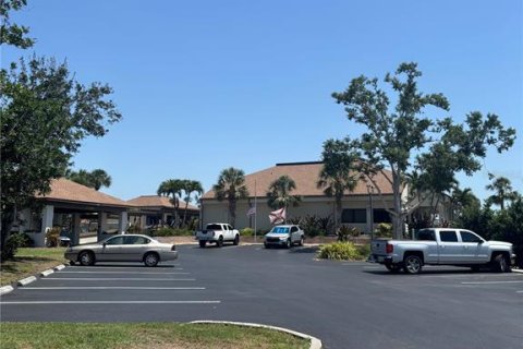 Condo in Venice, Florida, 2 bedrooms  № 1732609 - photo 17