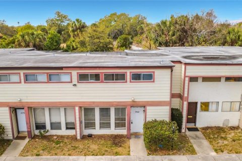 Condo in Orlando, Florida, 2 bedrooms  № 2123080
