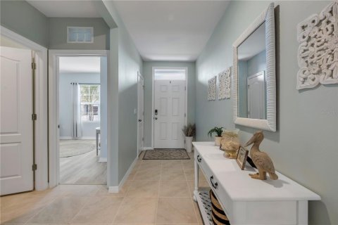 House in New Smyrna Beach, Florida 4 bedrooms, 172.33 sq.m. № 1771609 - photo 18