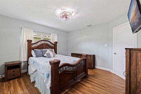 House in Seminole, Florida 3 bedrooms, 115.11 sq.m. № 1812711 - photo 21