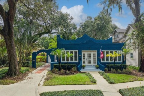 House in Orlando, Florida 2 bedrooms, 176.89 sq.m. № 2408512 - photo 5