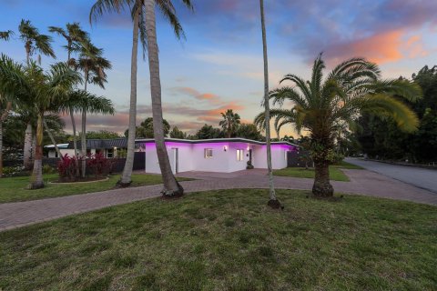 Casa en venta en Wilton Manors, Florida, 3 dormitorios, 171.96 m2 № 2084474 - foto 12