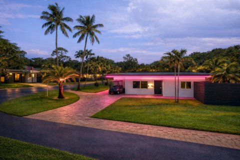 Casa en Wilton Manors, Florida 3 dormitorios, 171.96 m2 № 2084474