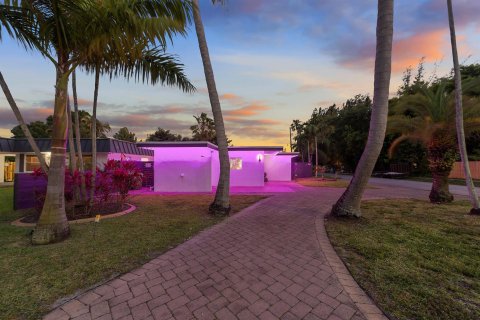Casa en venta en Wilton Manors, Florida, 3 dormitorios, 171.96 m2 № 2084474 - foto 23