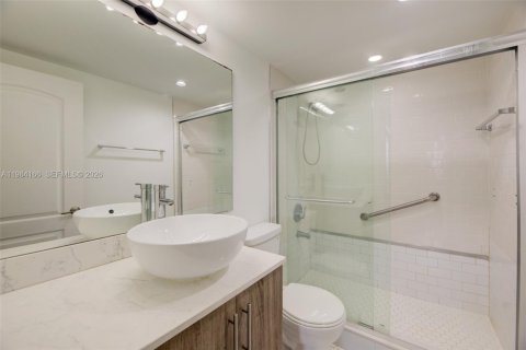 Condo in Bay Harbor Islands, Florida, 1 bedroom  № 2057716 - photo 20