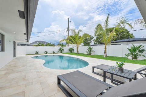 Casa en venta en Fort Lauderdale, Florida, 3 dormitorios, 179.77 m2 № 2246721 - foto 30