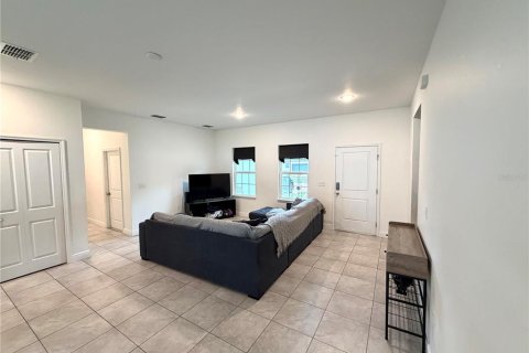 Casa en venta en Ocala, Florida, 4 dormitorios, 146.6 m2 № 2202212 - foto 4