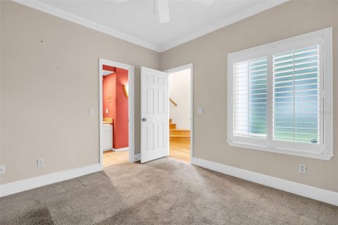 Townhouse in Tampa, Florida 3 bedrooms, 227.15 sq.m. № 2384423 - photo 25