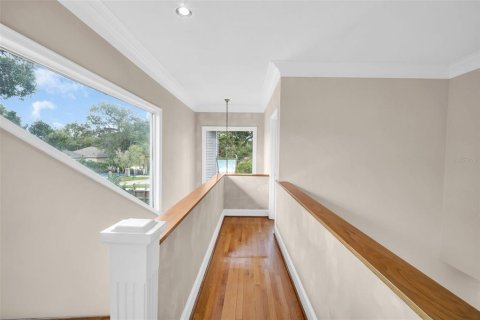 Townhouse in Tampa, Florida 3 bedrooms, 227.15 sq.m. № 2384423 - photo 14