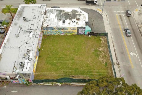 Commercial property in Miami, Florida № 2089269 - photo 5