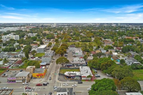 Commercial property in Miami, Florida № 2089269 - photo 7