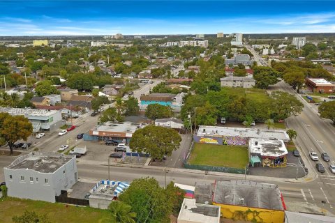 Commercial property in Miami, Florida № 2089269 - photo 4