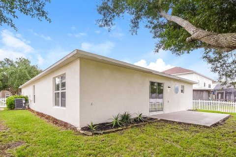 Villa ou maison à louer à Eustis, Floride: 3 chambres, 172.33 m2 № 2100055 - photo 16