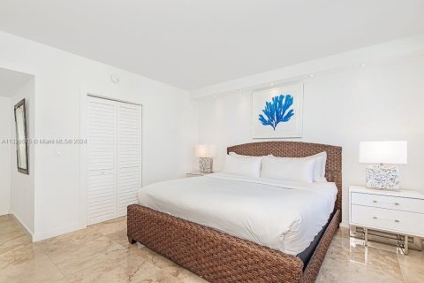 Condominio en alquiler en Miami Beach, Florida, 1 dormitorio, 78.04 m2 № 211841 - foto 12