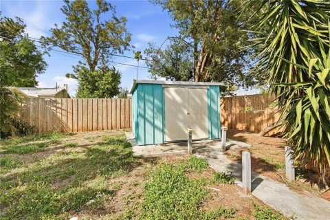 Casa en alquiler en Gulfport, Florida, 2 dormitorios, 87.24 m2 № 2097409 - foto 24