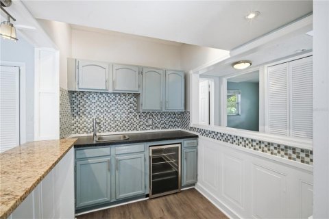 Casa en alquiler en Gulfport, Florida, 2 dormitorios, 87.24 m2 № 2097409 - foto 8